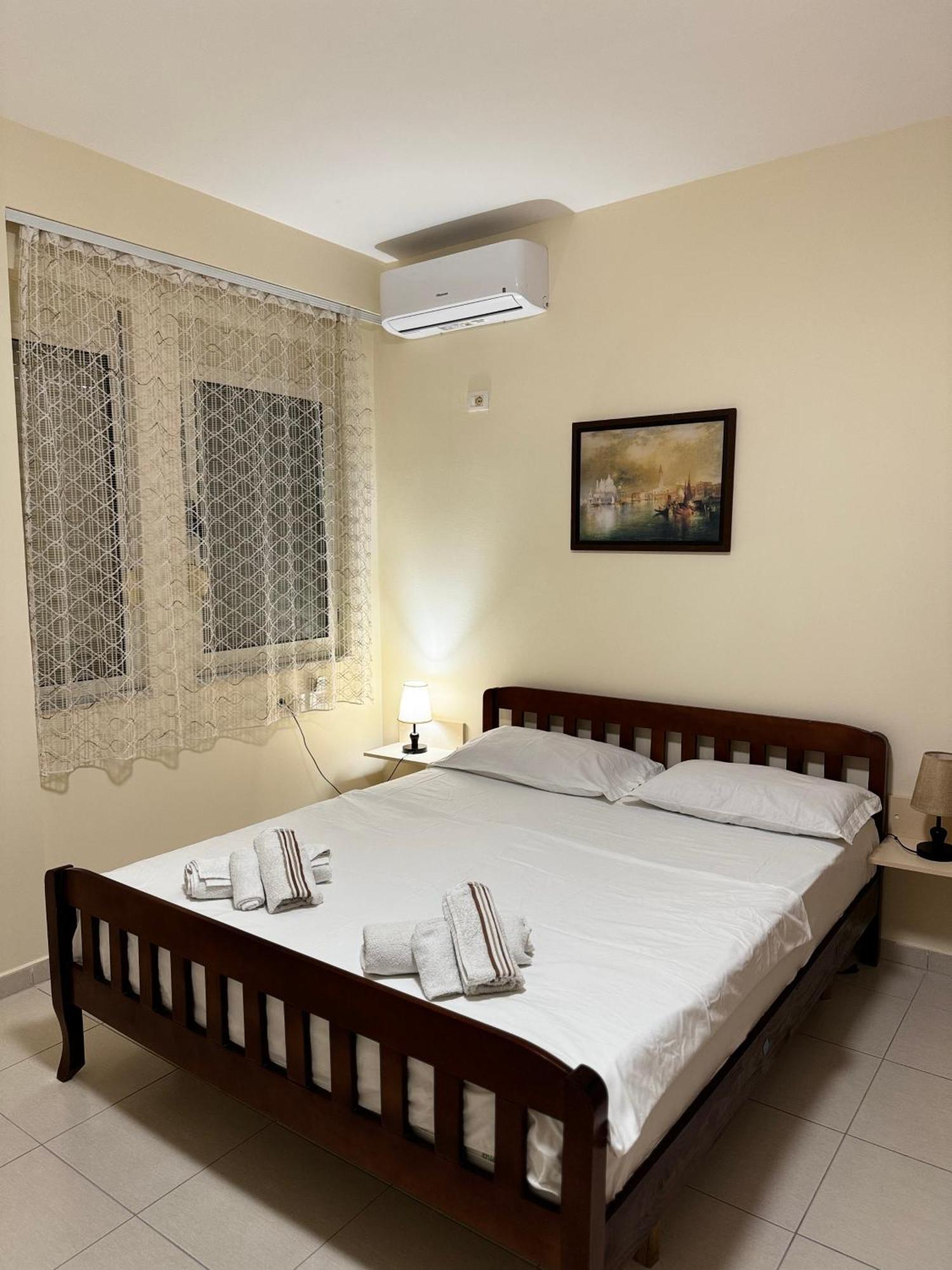 Brand New Apartament Durres Exterior photo